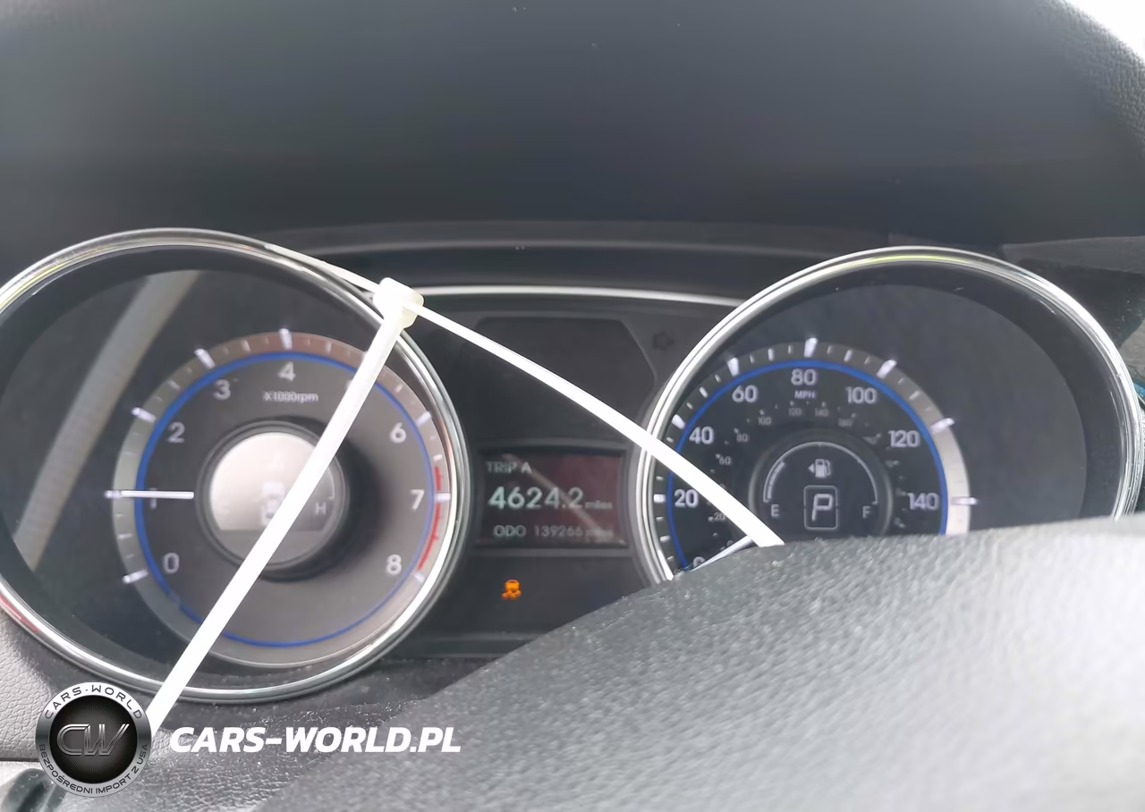 2015 Hyundai Sonata VIN:5NPEC4AC9FH533521 - 15