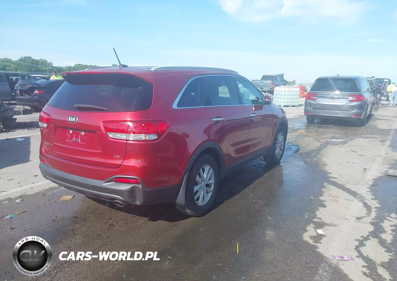 2016 Kia Sorento 3.3L Lx VIN:5XYPG4A53GG157926 - 4