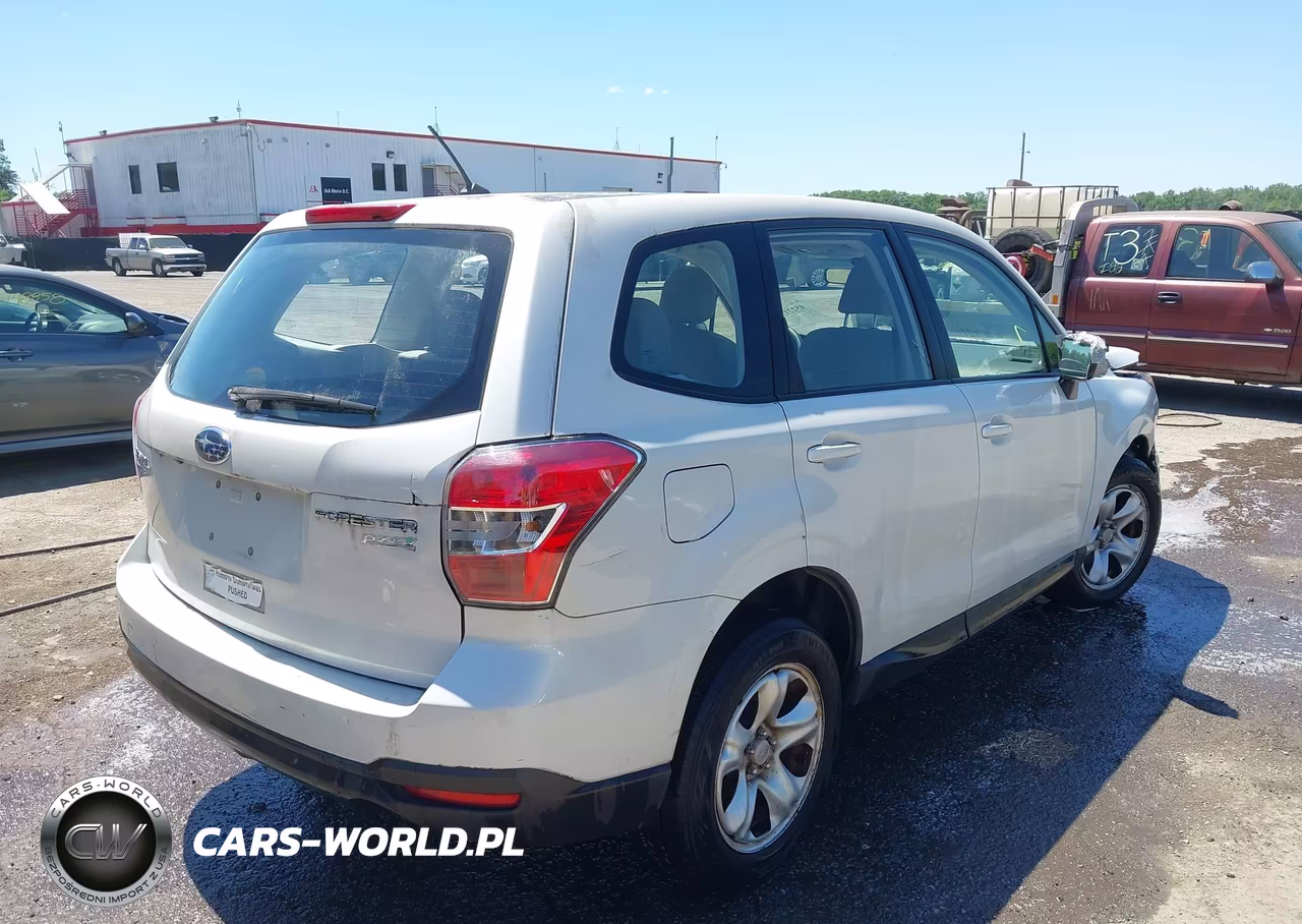 2015 Subaru Forester 2.5I VIN:JF2SJAAC0FH819932 - 4