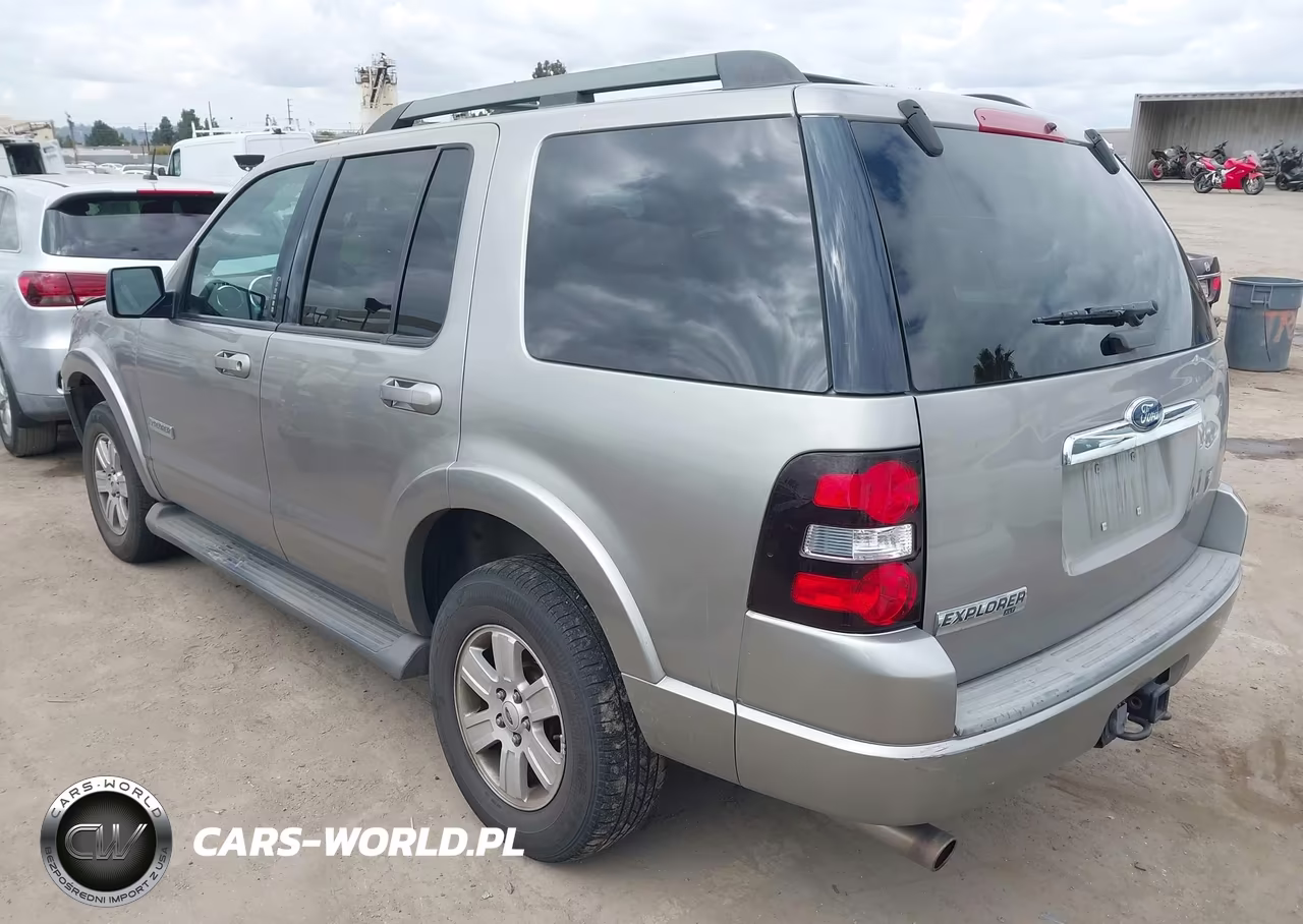 2008 Ford Explorer Xlt VIN:1FMEU63E48UA04587 - 3