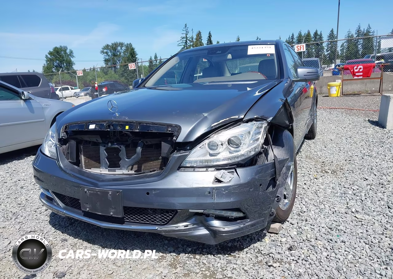2010 Mercedes-Benz S 550 VIN:WDDNG7BBXAA324227 - 6