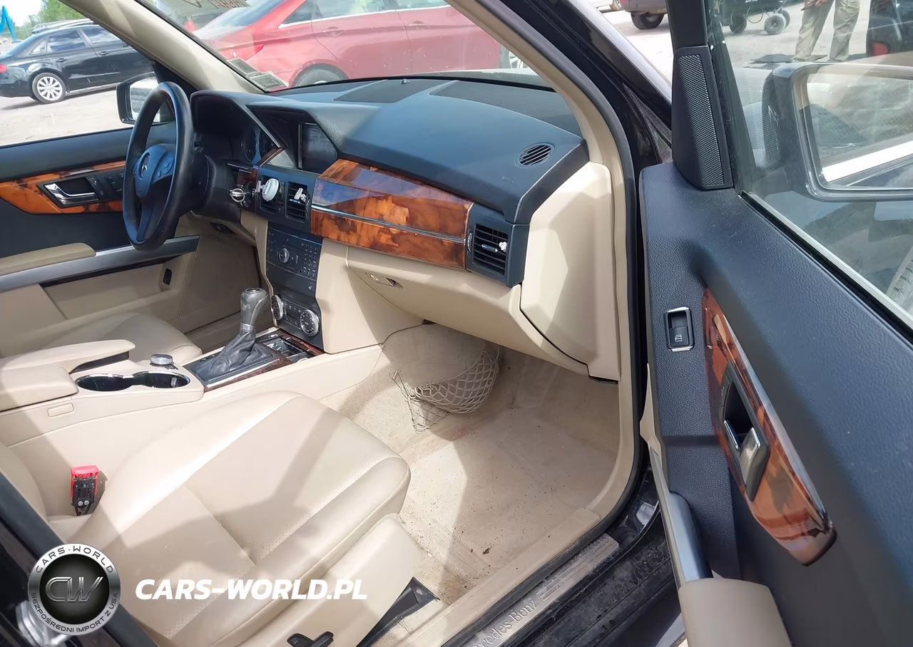 2010 Mercedes-Benz Glk 350 4Matic VIN:WDCGG8HB4AF397607 - 5