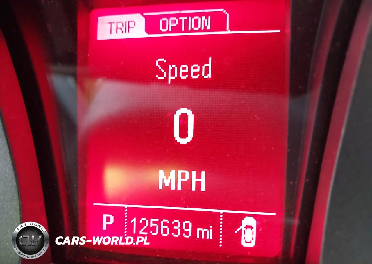 2017 GMC Terrain Denali VIN:2GKFLVE33H6232813 - 16