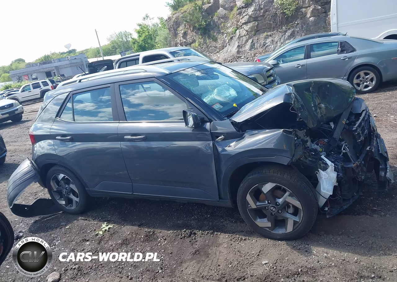 2025 Hyundai Venue Sel VIN:KMHRC8A34SU406778 - 13