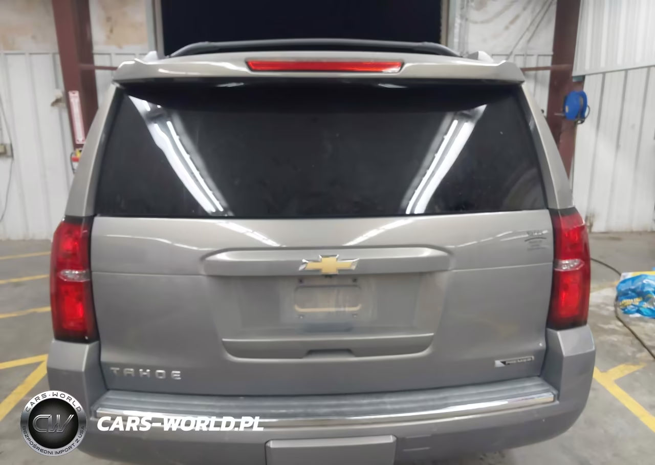 2018 Chevrolet Tahoe Premier VIN:1GNSKCKC0JR224112 - 16