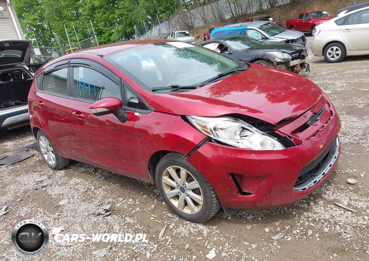 2013 Ford Fiesta Se – zdjęcie 1 z 16
