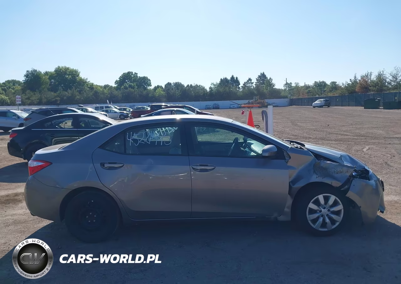 2016 Toyota Corolla Le VIN:2T1BURHE5GC608372 - 13