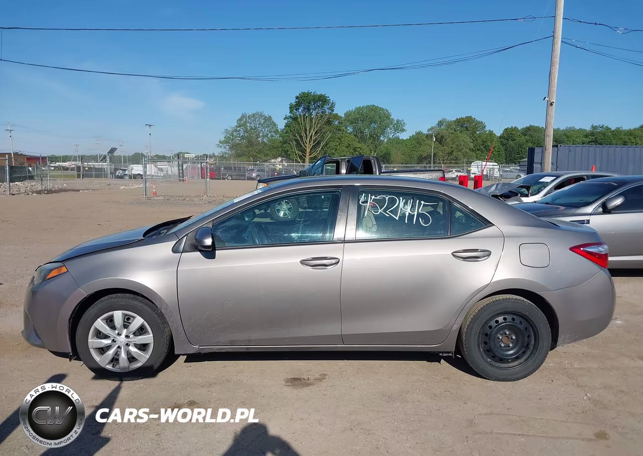 2016 Toyota Corolla Le VIN:2T1BURHE5GC608372 - 14