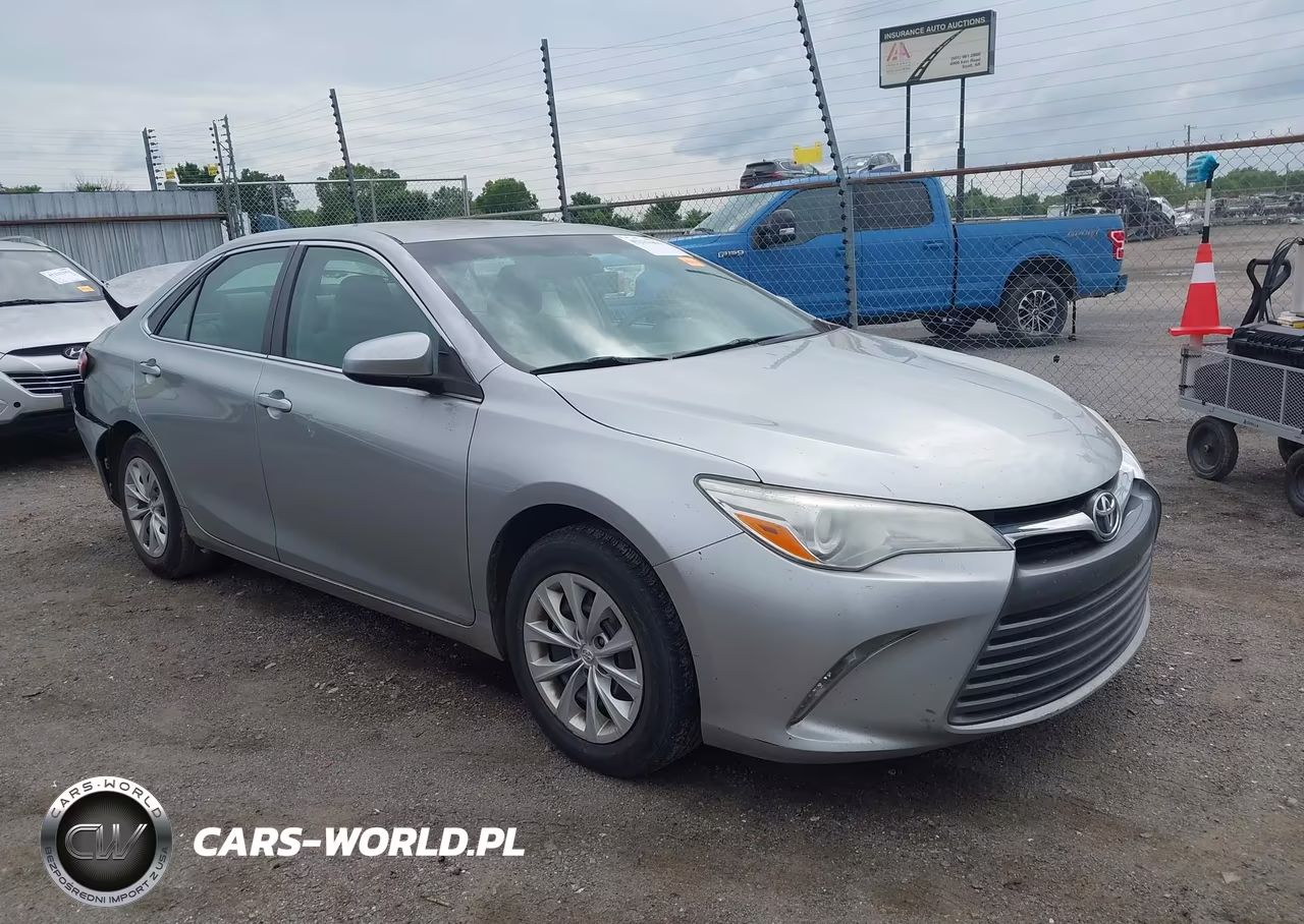 2015 Toyota Camry Le