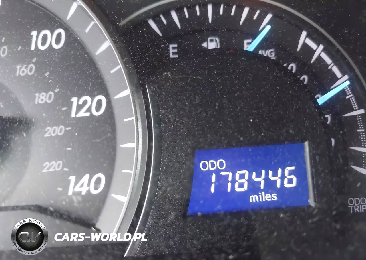 2015 Toyota Camry Le VIN:4T1BF1FK7FU071957 - 15
