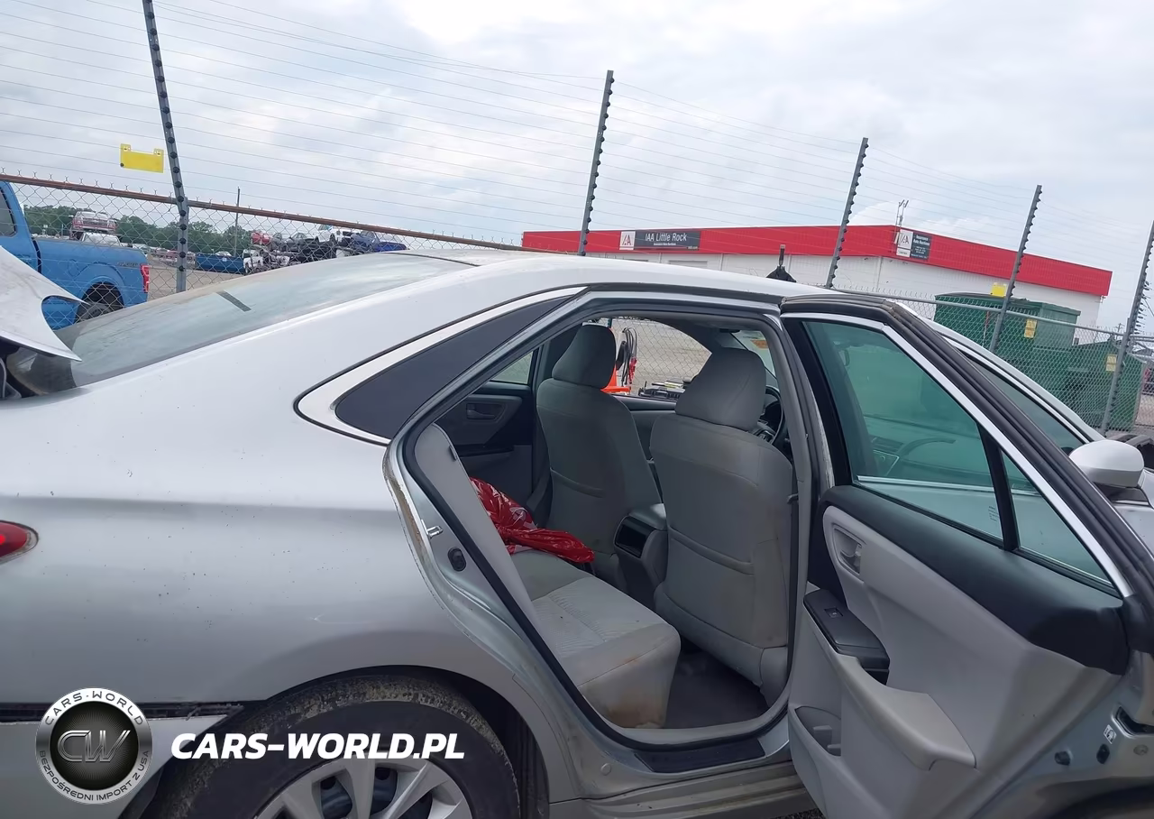 2015 Toyota Camry Le VIN:4T1BF1FK7FU071957 - 8