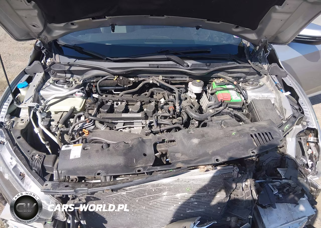 2018 Honda Civic Sport Touring VIN:SHHFK7H93JU419977 - 10