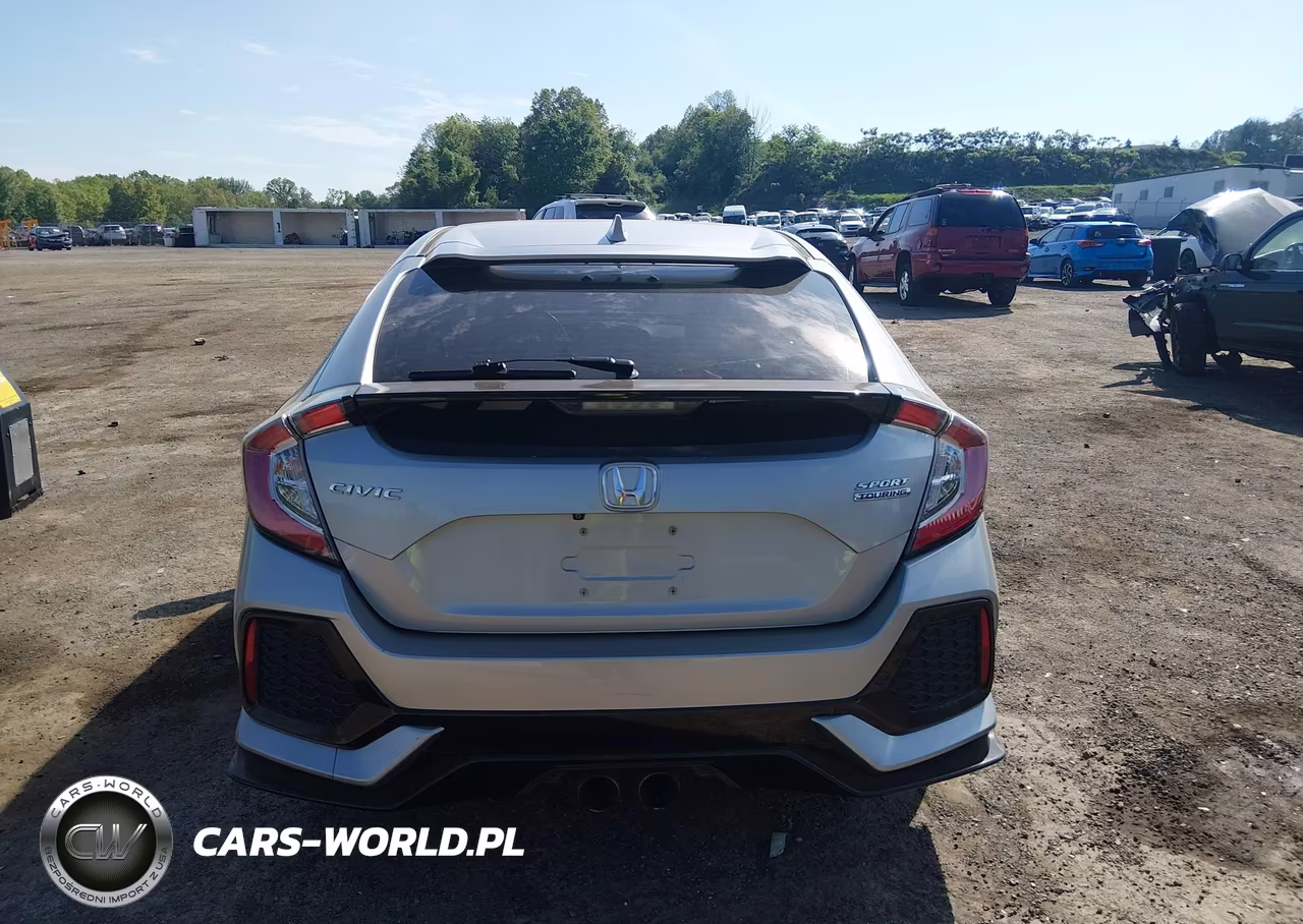 2018 Honda Civic Sport Touring VIN:SHHFK7H93JU419977 - 17