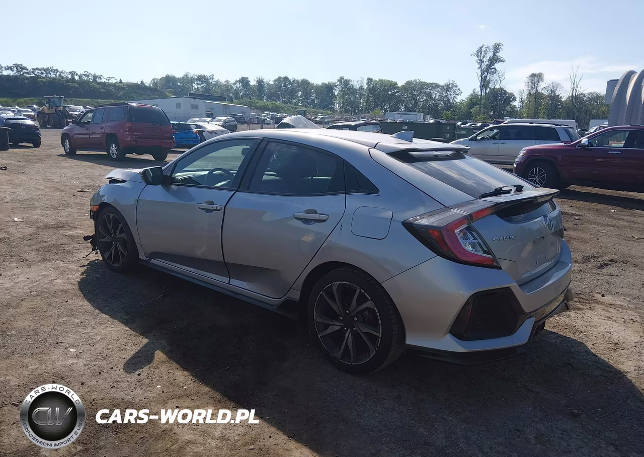 2018 Honda Civic Sport Touring VIN:SHHFK7H93JU419977 - 3