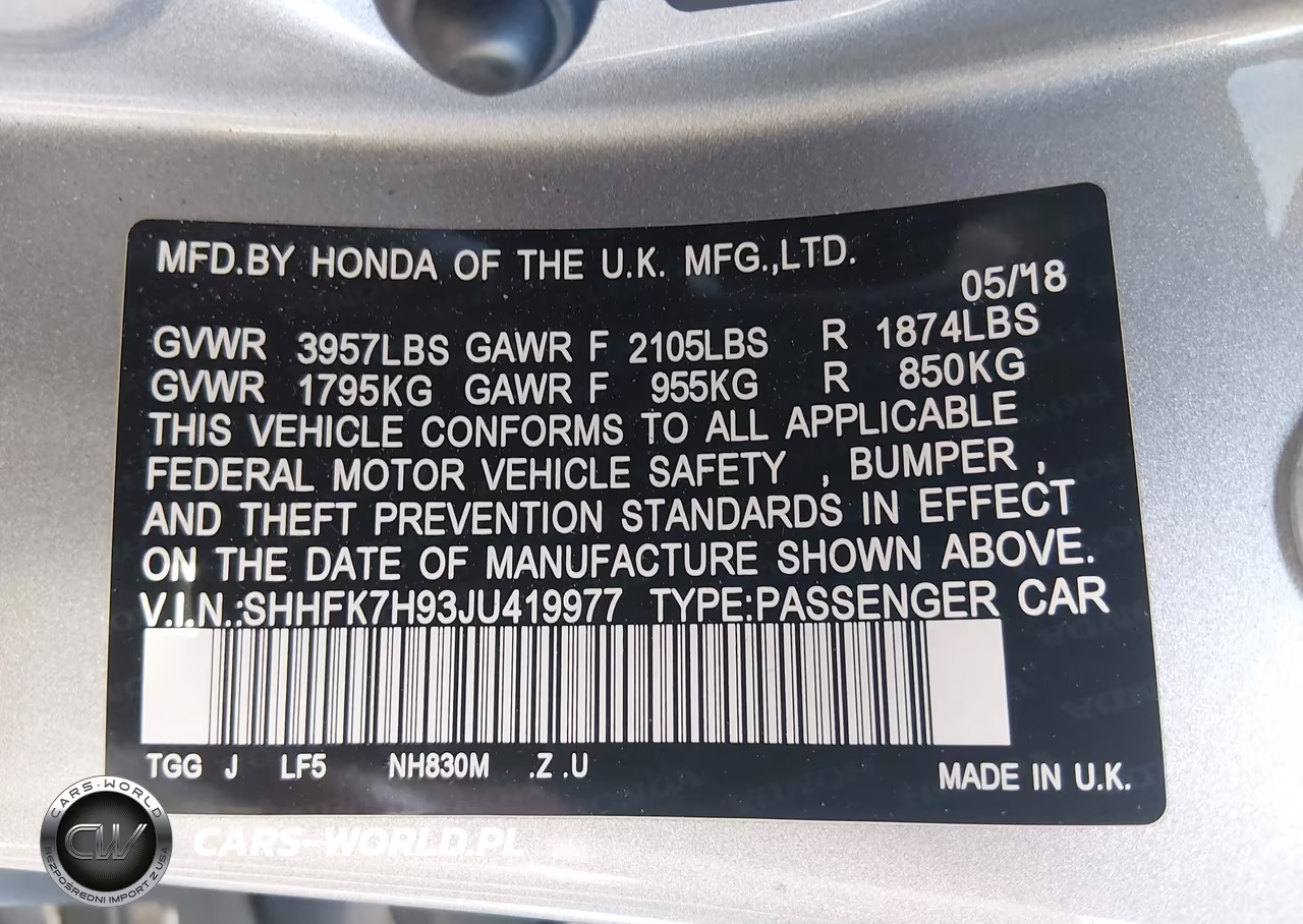 2018 Honda Civic Sport Touring VIN:SHHFK7H93JU419977 - 9