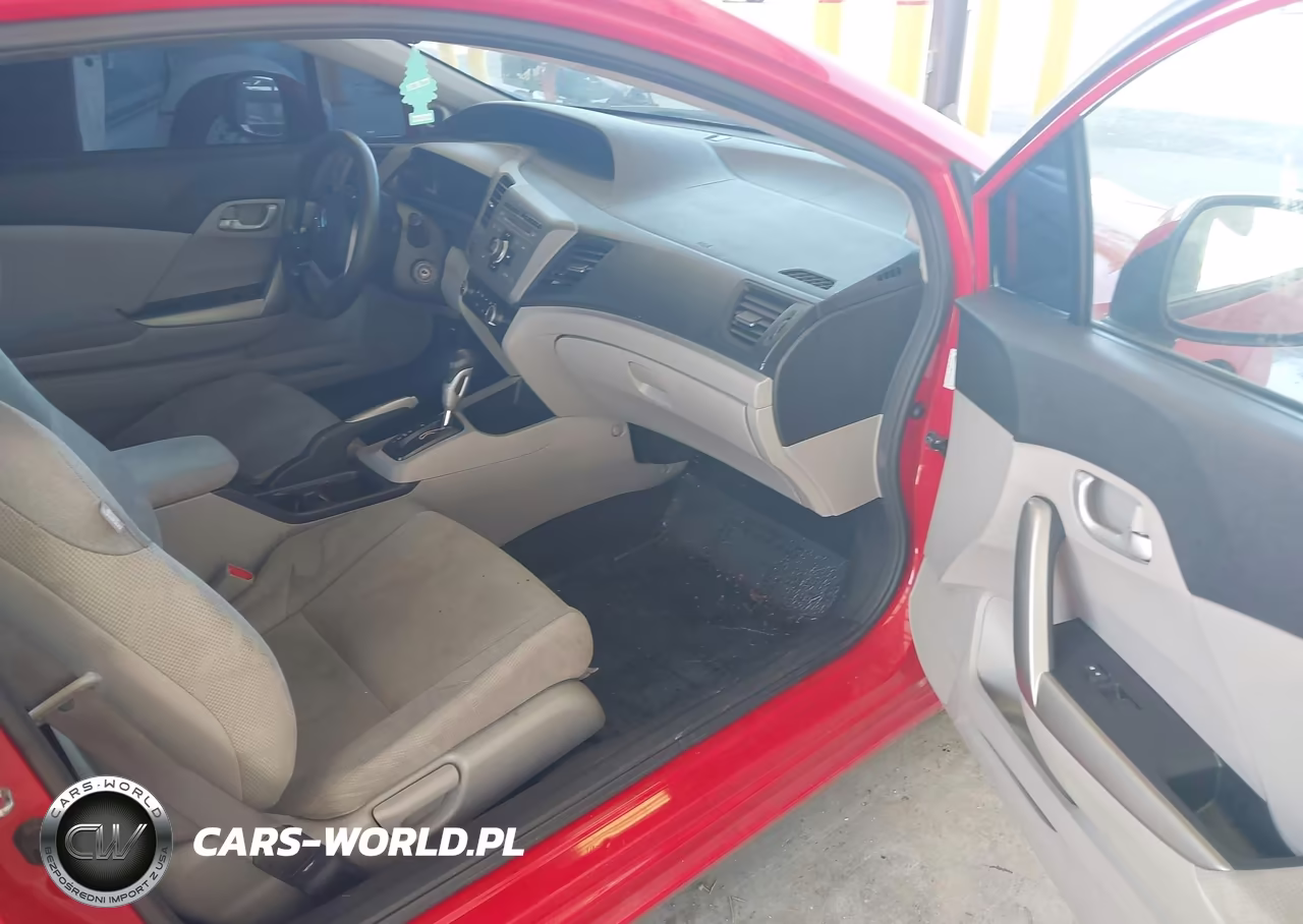 2012 Honda Civic Lx VIN:2HGFG3B58CH525888 - 5