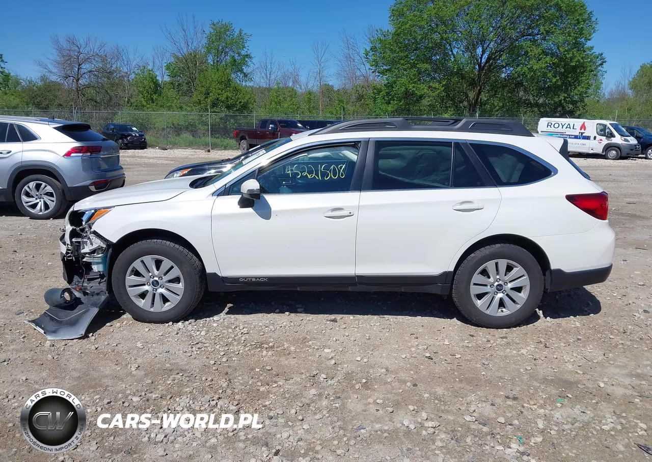 2017 Subaru Outback 2.5I Premium VIN:4S4BSAFC6H3284556 - 15