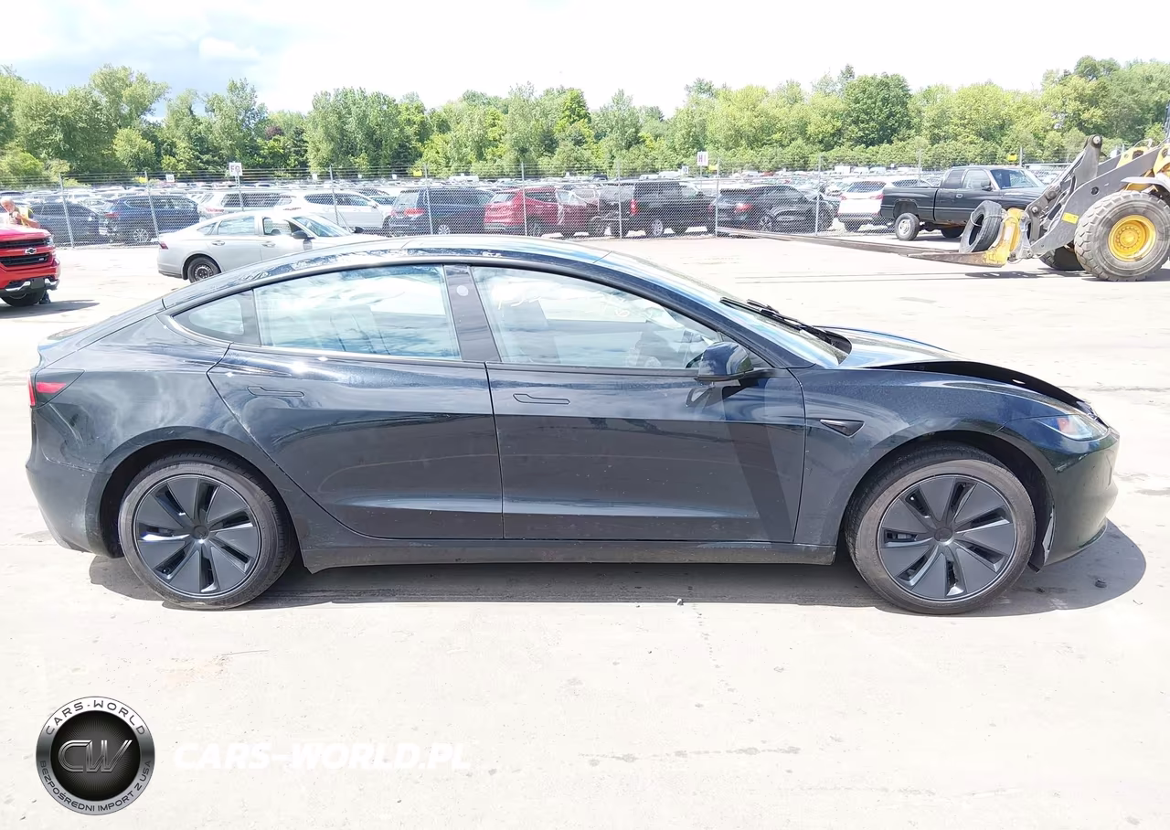2026 Tesla Model 3 Premium Rear-Wheel Drive-Rear-Wheel Drive VIN:5YJ3E1EAXTF139807 - 13