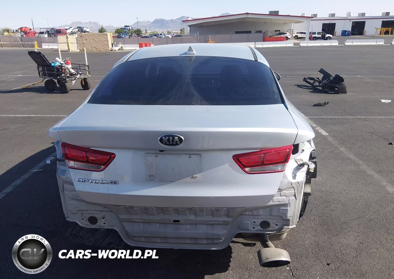 2020 Kia Optima Lx VIN:5XXGT4L35LG395895 - 17