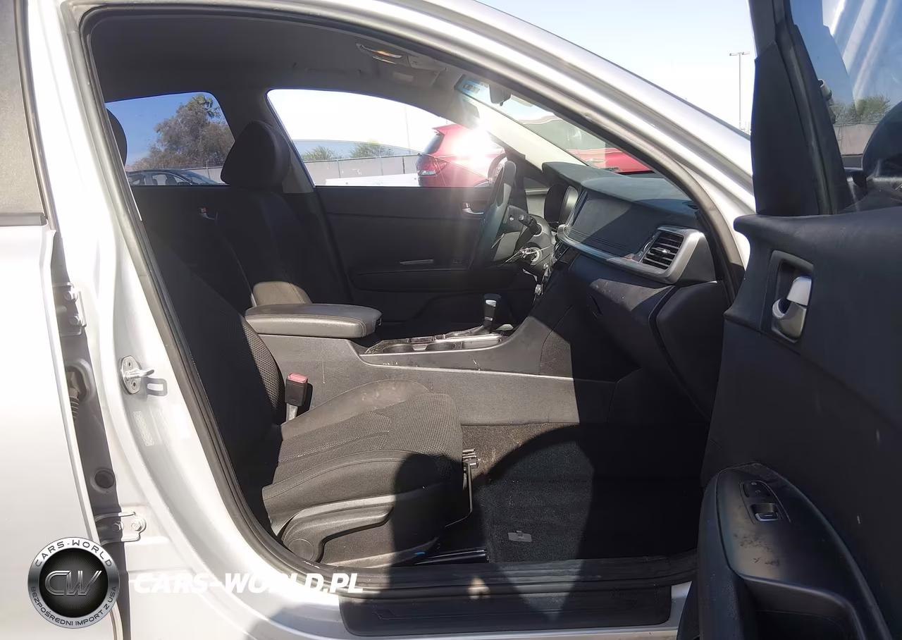 2020 Kia Optima Lx VIN:5XXGT4L35LG395895 - 5