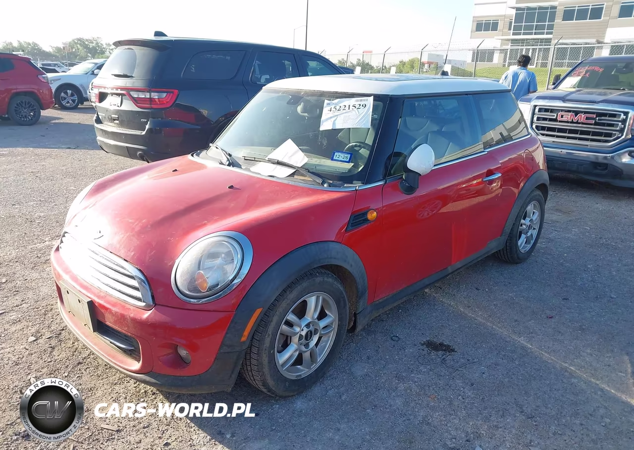 2013 Mini Hardtop Cooper VIN:WMWSU3C55DT682400 - 2