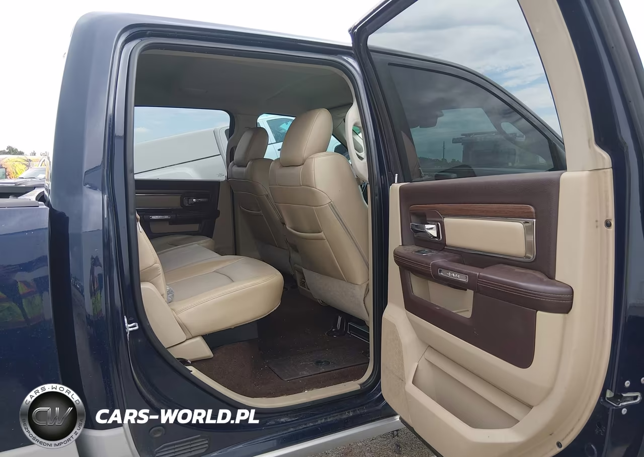 2013 Ram 2500 Laramie VIN:3C6UR5FL3DG615611 - 8