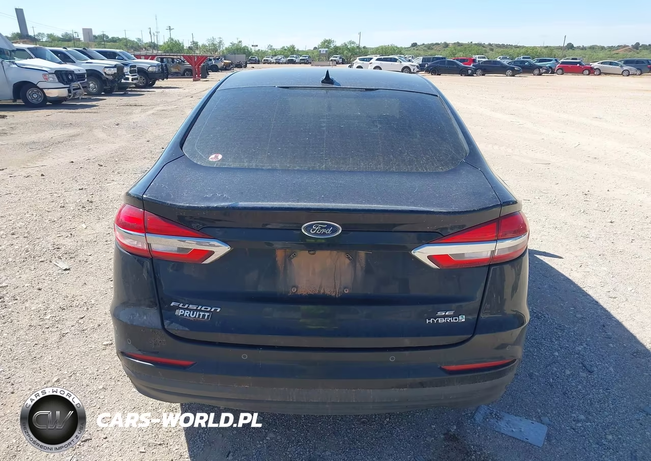 2019 Ford Fusion Hybrid Se VIN:3FA6P0LUXKR126072 - 16
