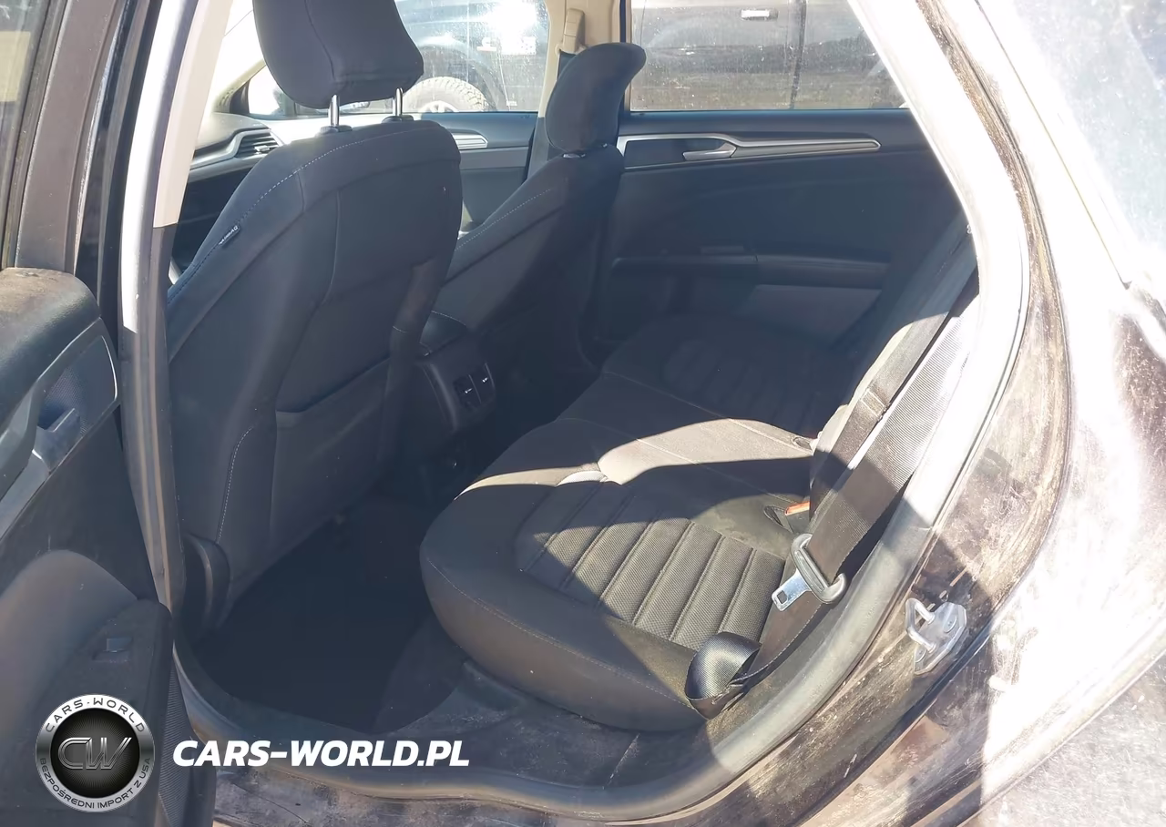 2019 Ford Fusion Hybrid Se VIN:3FA6P0LUXKR126072 - 8