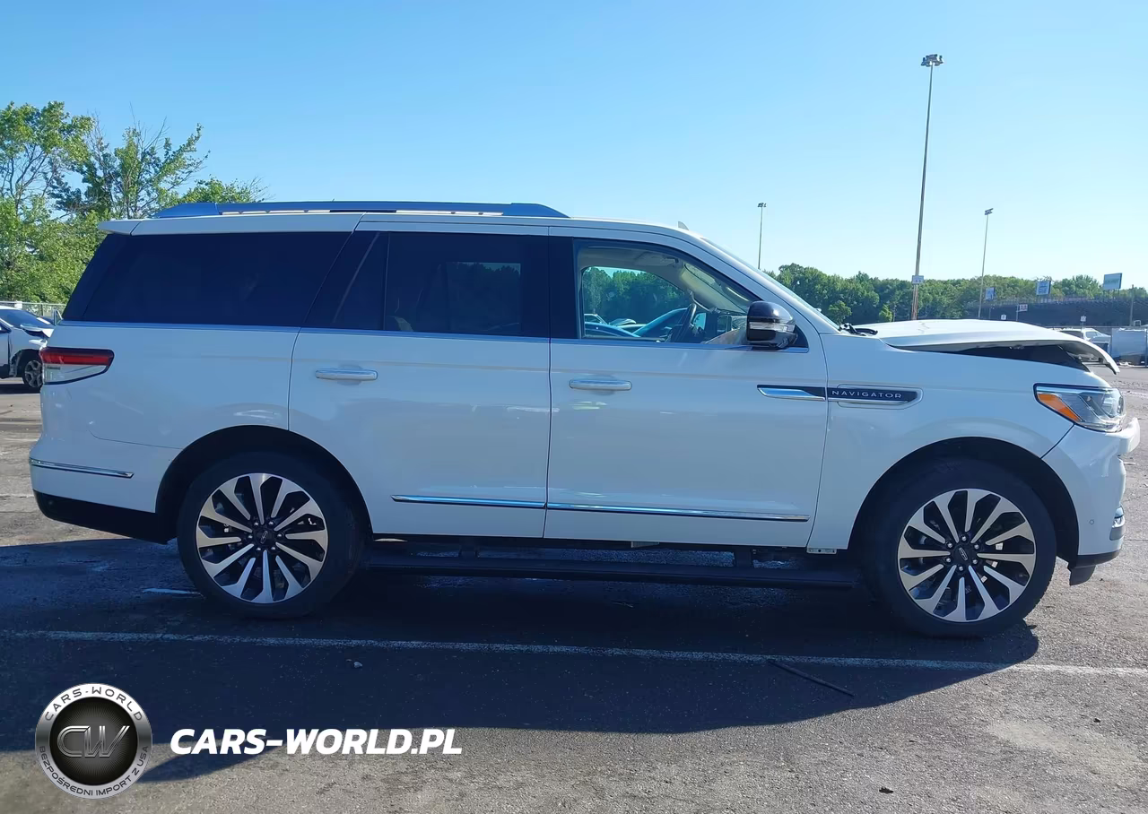 2022 Lincoln Navigator Reserve VIN:5LMJJ2LT0NEL02135 - 13