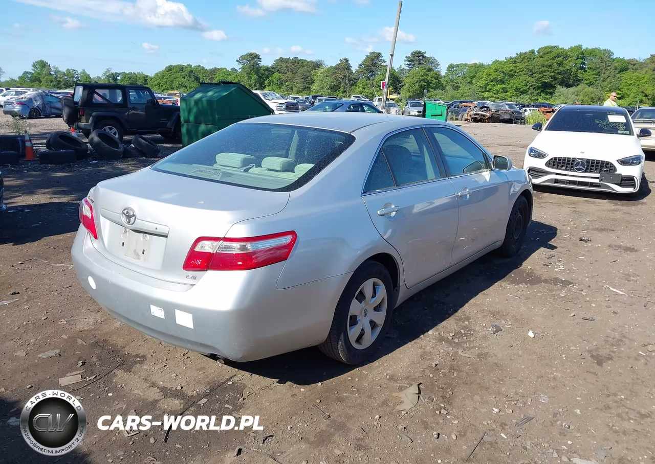 2007 Toyota Camry Le VIN:4T1BE46K57U502527 - 4