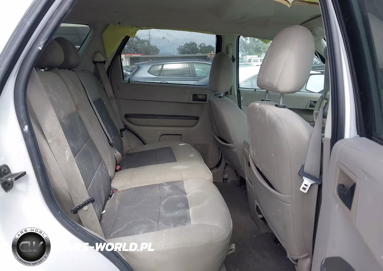 2008 Ford Escape Hybrid VIN:1FMCU49HX8KD68568 - 8