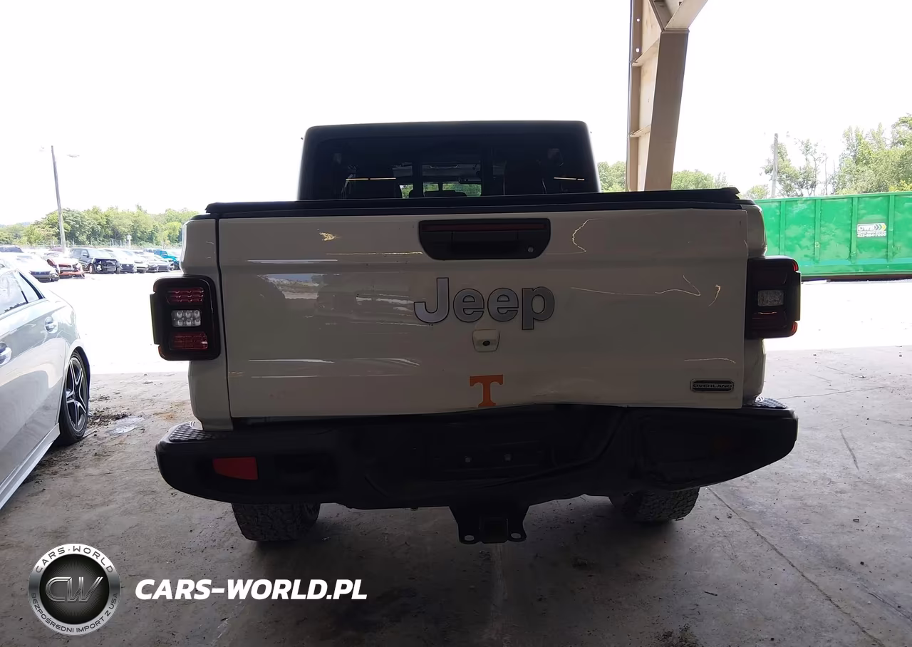 2020 Jeep Gladiator Overland 4X4 VIN:1C6HJTFG1LL103492 - 16