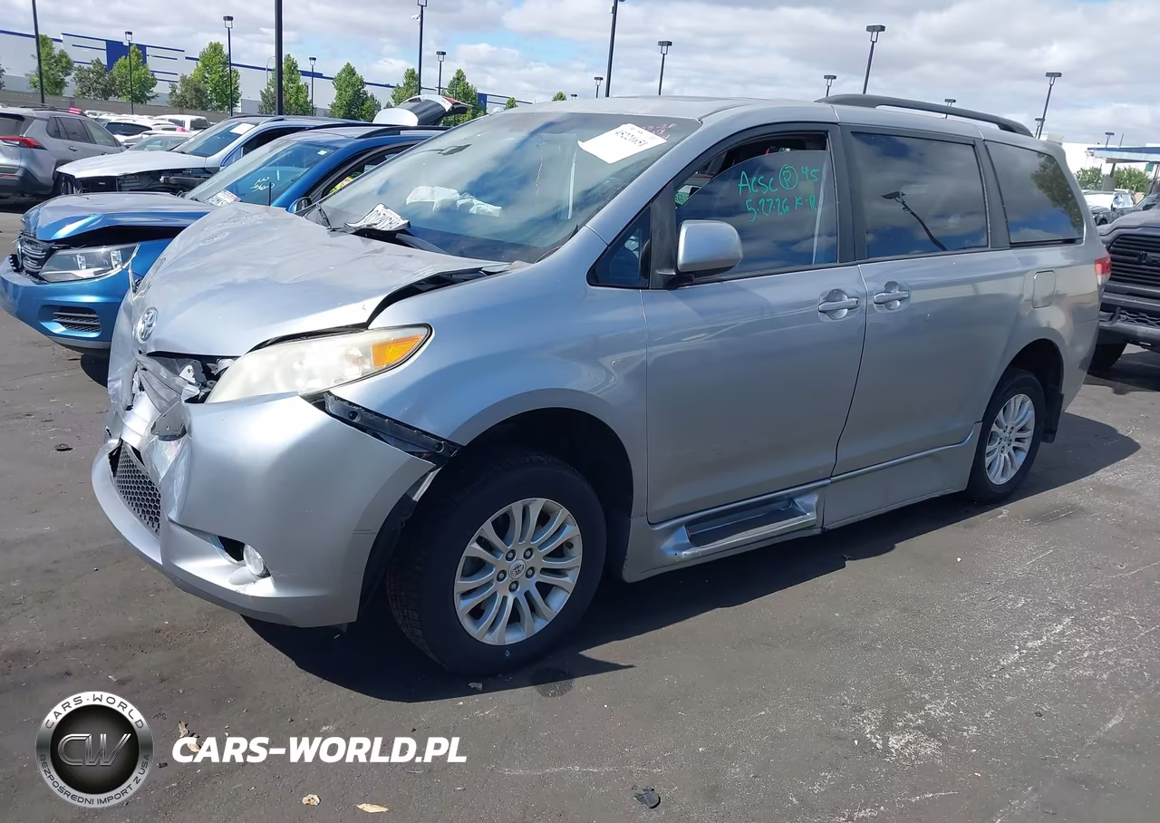 2011 Toyota Sienna Xle V6 VIN:5TDYK3DC0BS039366 - 2