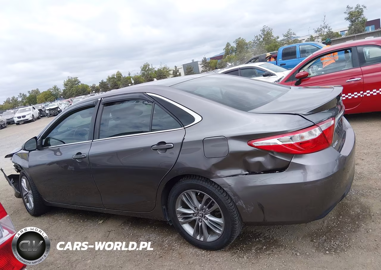 2015 Toyota Camry Se VIN:4T1BF1FKXFU479109 - 14