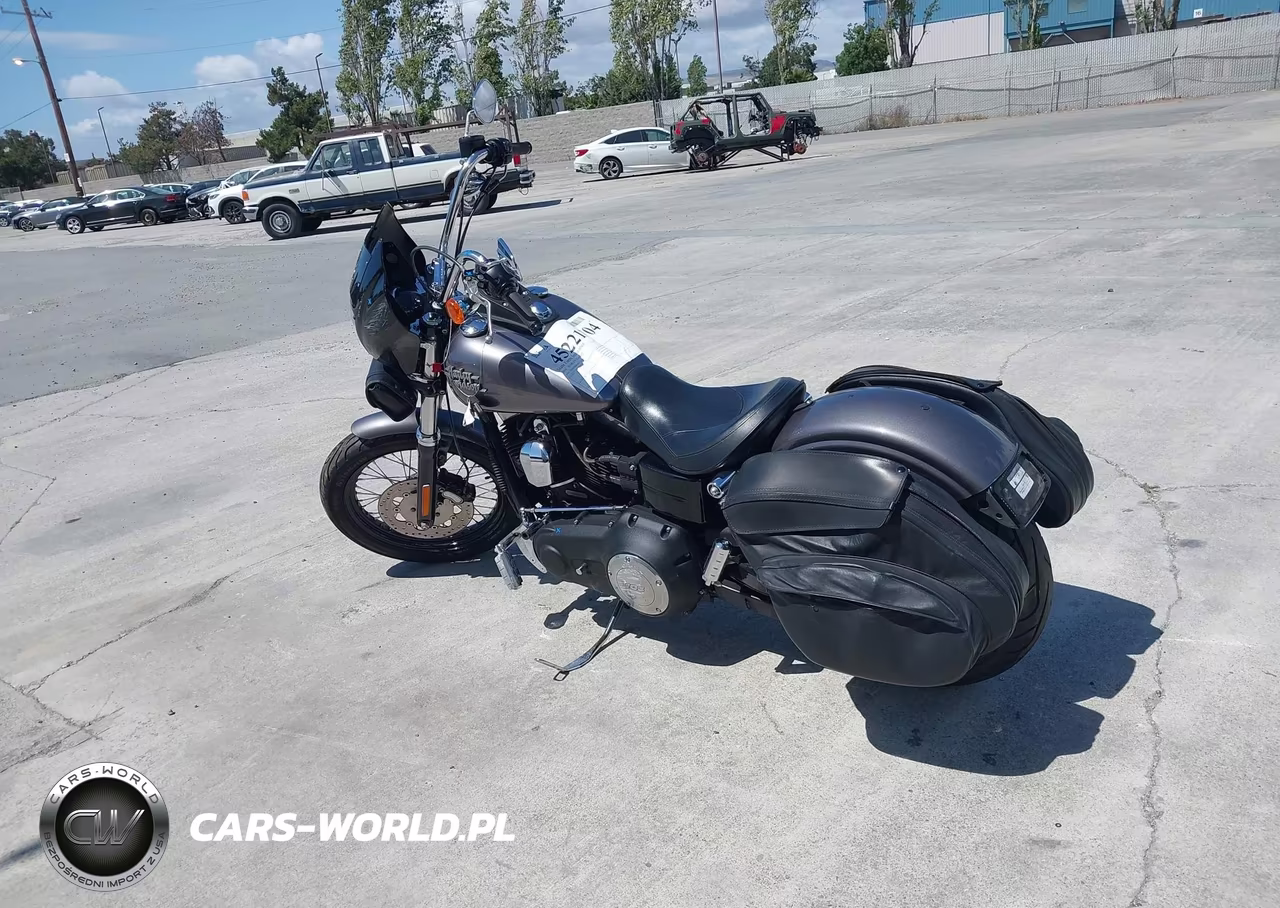 2014 Harley-Davidson Fxdb Dyna Street Bob VIN:1HD1GXM18EC324779 - 3