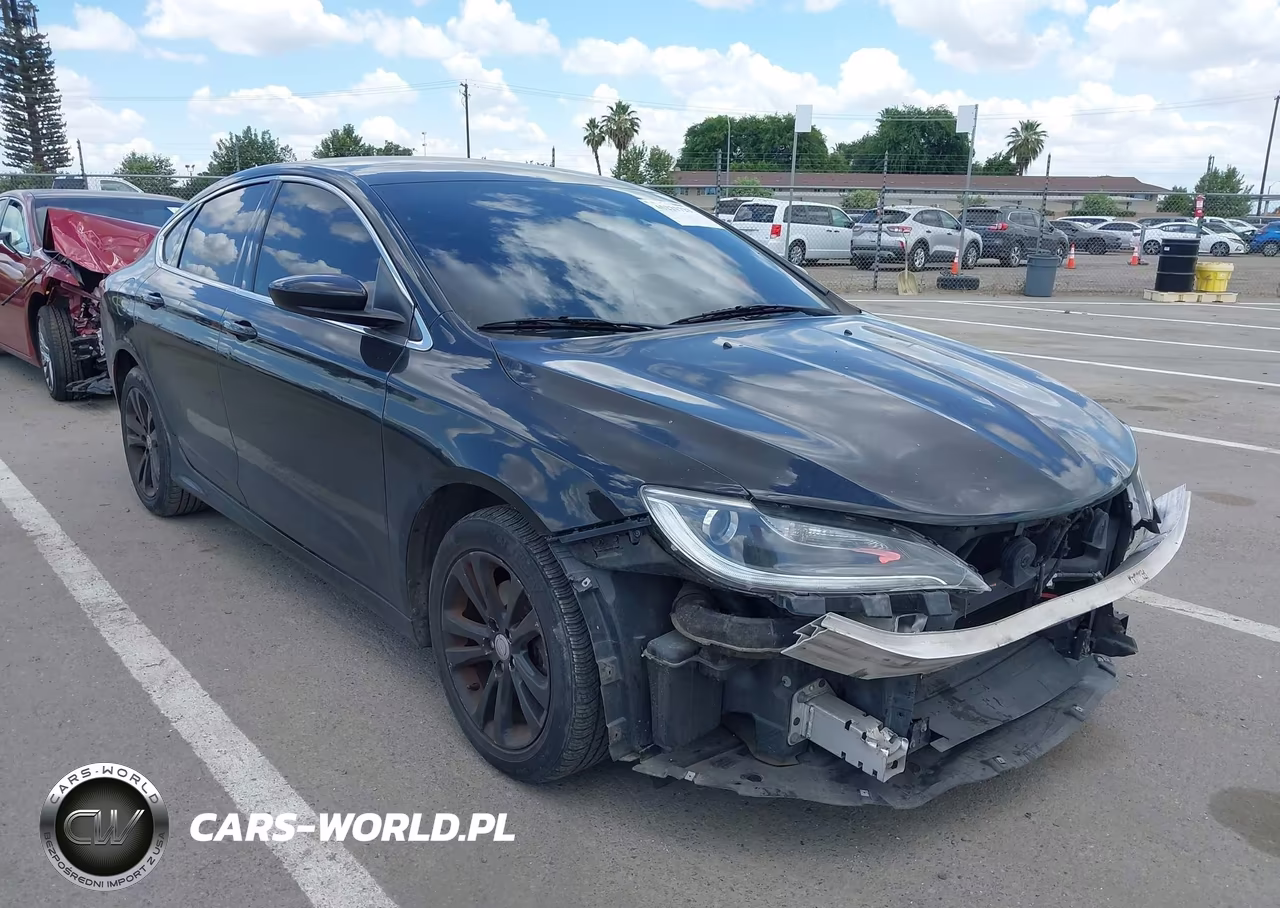 2015 Chrysler 200 Limited – zdjęcie 1 z 18