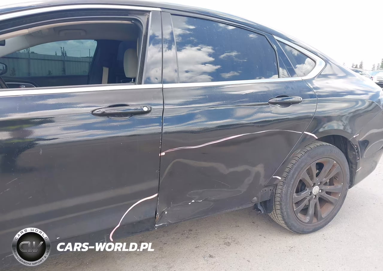 2015 Chrysler 200 Limited VIN:1C3CCCAB8FN687671 - 18