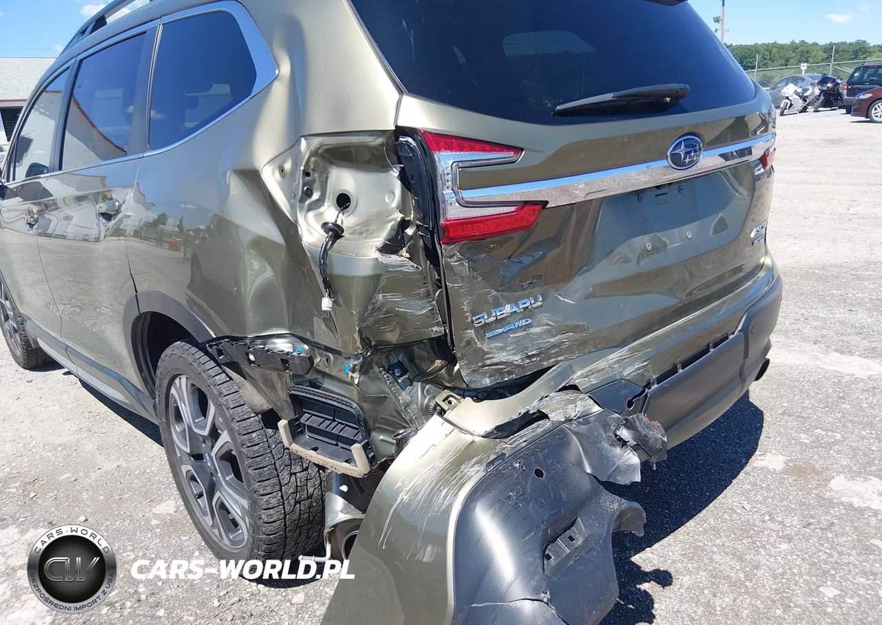 2023 Subaru Ascent Limited 8-Passenger VIN:4S4WMAND3P3400333 - 6