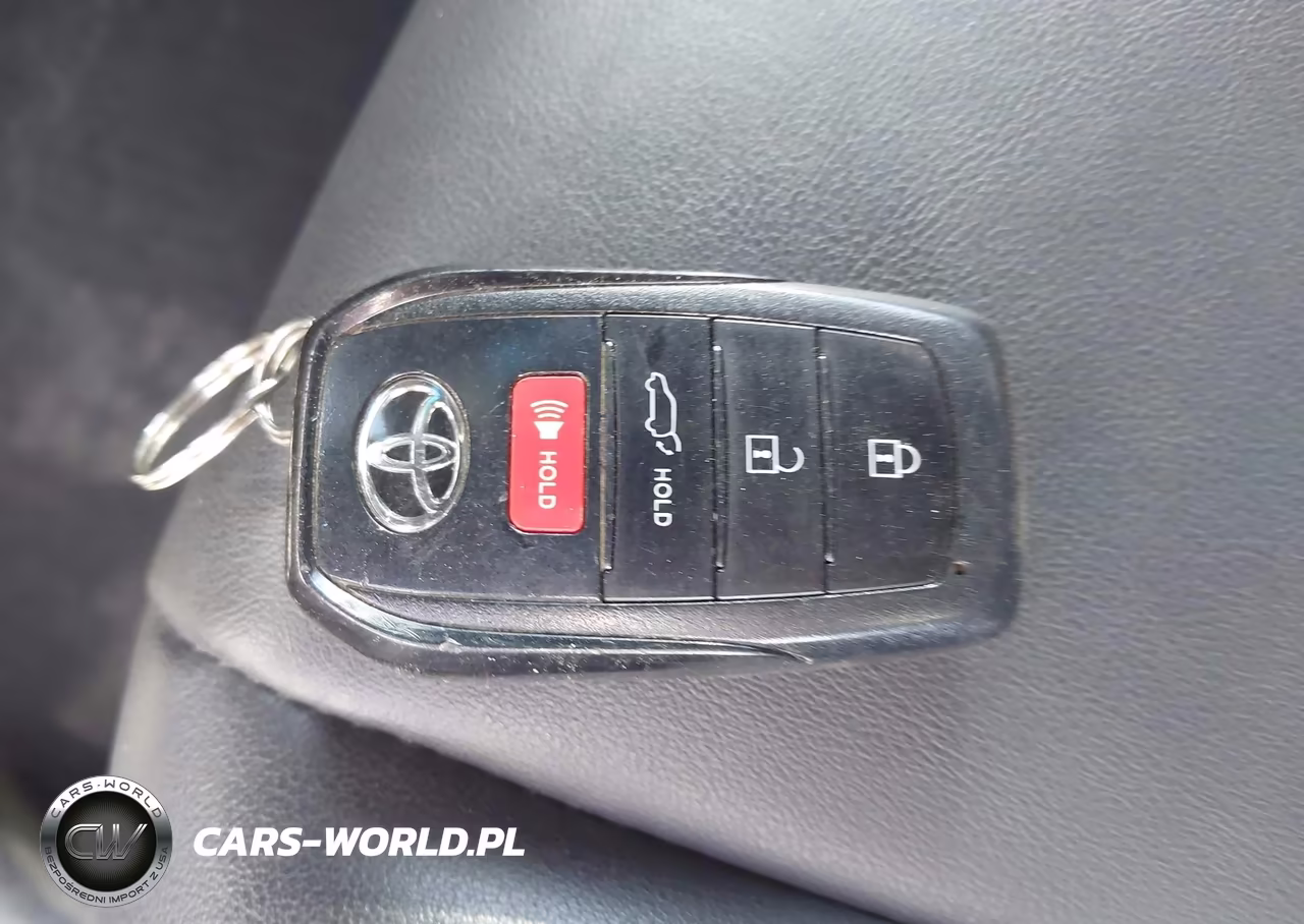 2024 Toyota Venza Nightshade Edition VIN:JTEAAAAHXRJ184295 - 11