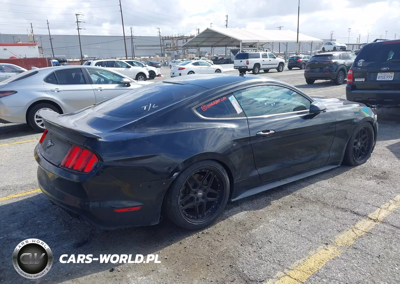 2016 Ford Mustang Ecoboost VIN:1FA6P8THXG5320628 - 4