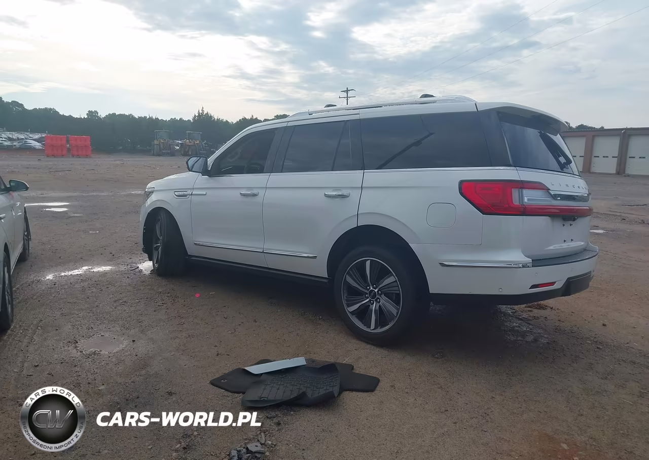 2019 Lincoln Navigator Reserve VIN:5LMJJ2LT7KEL11796 - 3