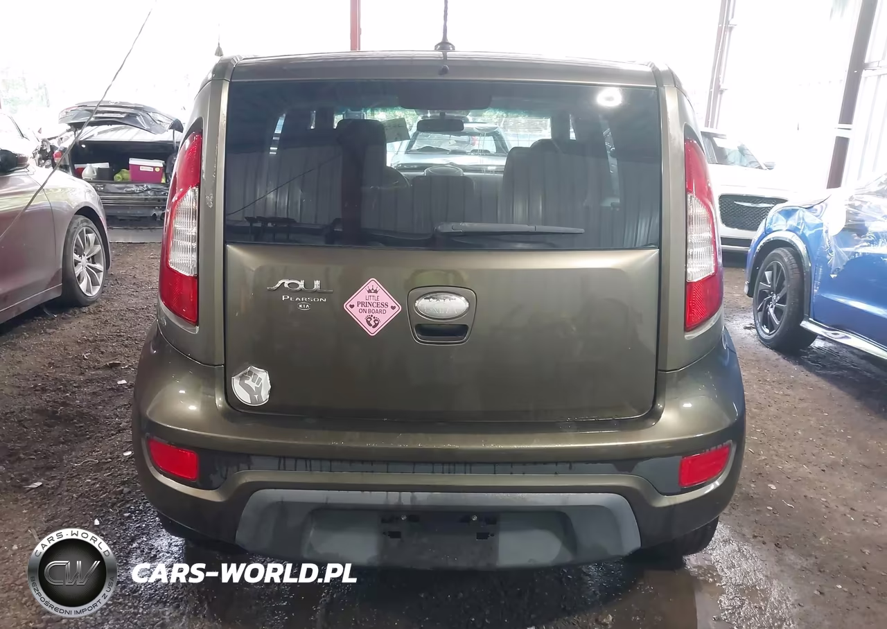 2013 Kia Soul VIN:KNDJT2A51D7561337 - 17