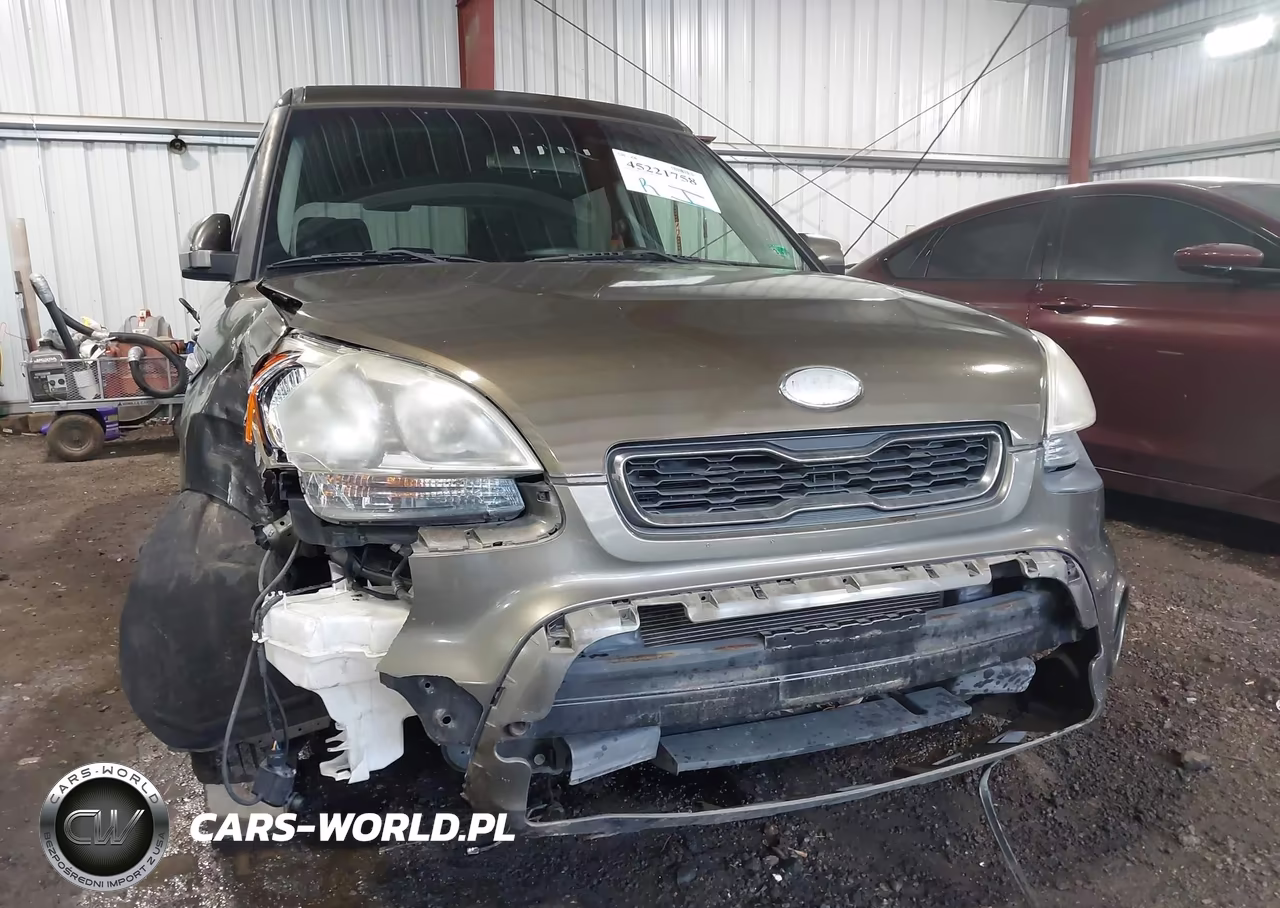 2013 Kia Soul VIN:KNDJT2A51D7561337 - 6
