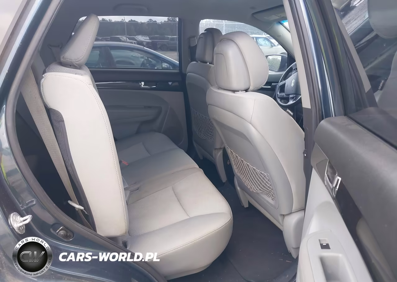 2011 Kia Sorento Lx VIN:5XYKT4A16BG168169 - 8