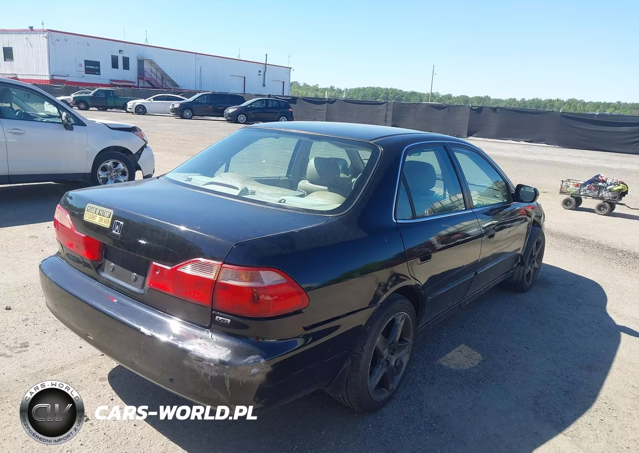 2000 Honda Accord 3.0 Ex VIN:1HGCG165XYA085289 - 4