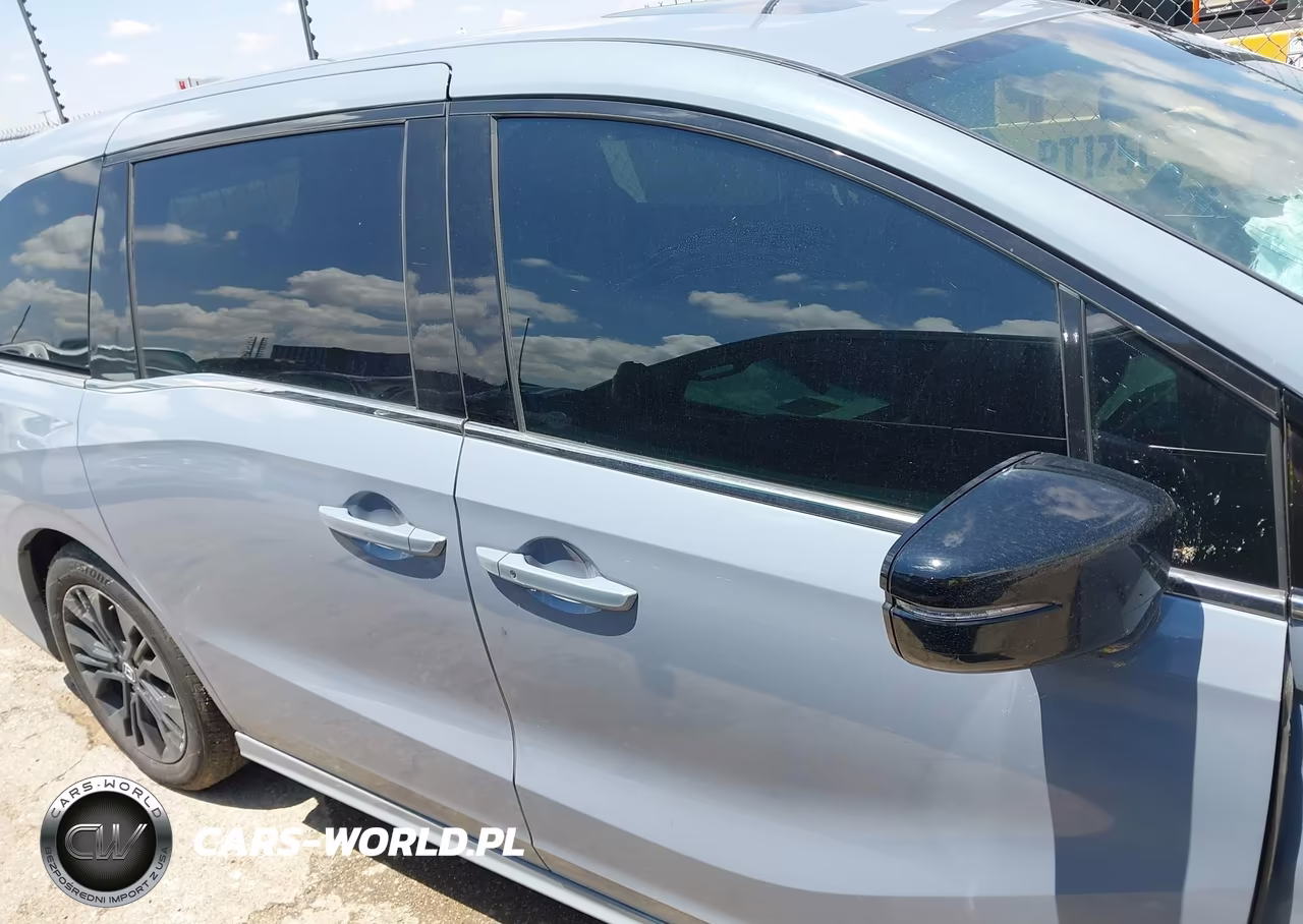 2025 Honda Odyssey Sport-L VIN:5FNRL6H73SB081051 - 14