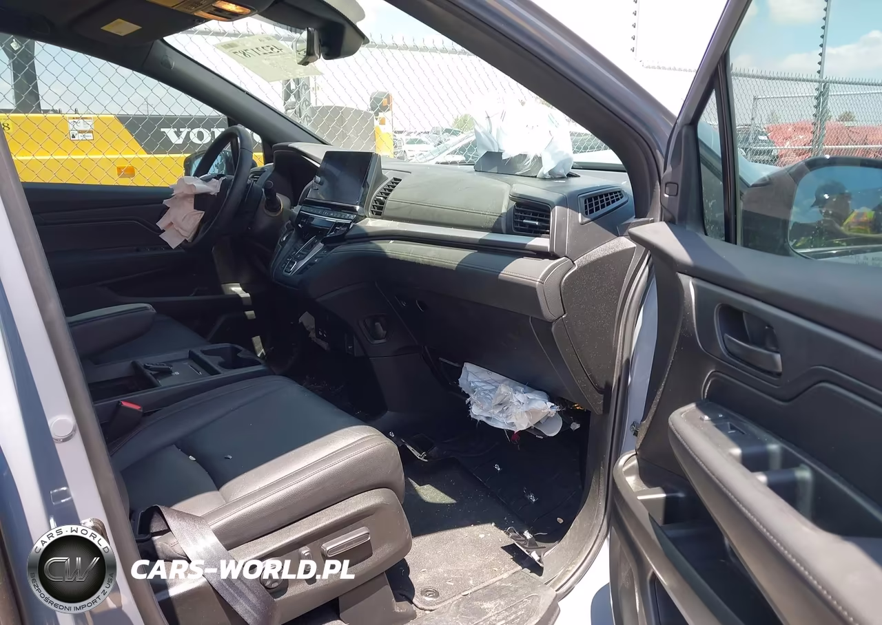 2025 Honda Odyssey Sport-L VIN:5FNRL6H73SB081051 - 5