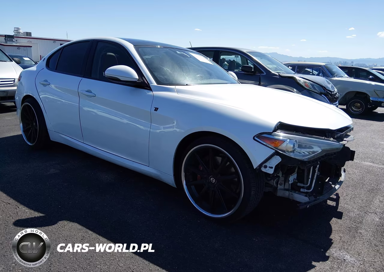 2017 Alfa Romeo Giulia Ti Rwd