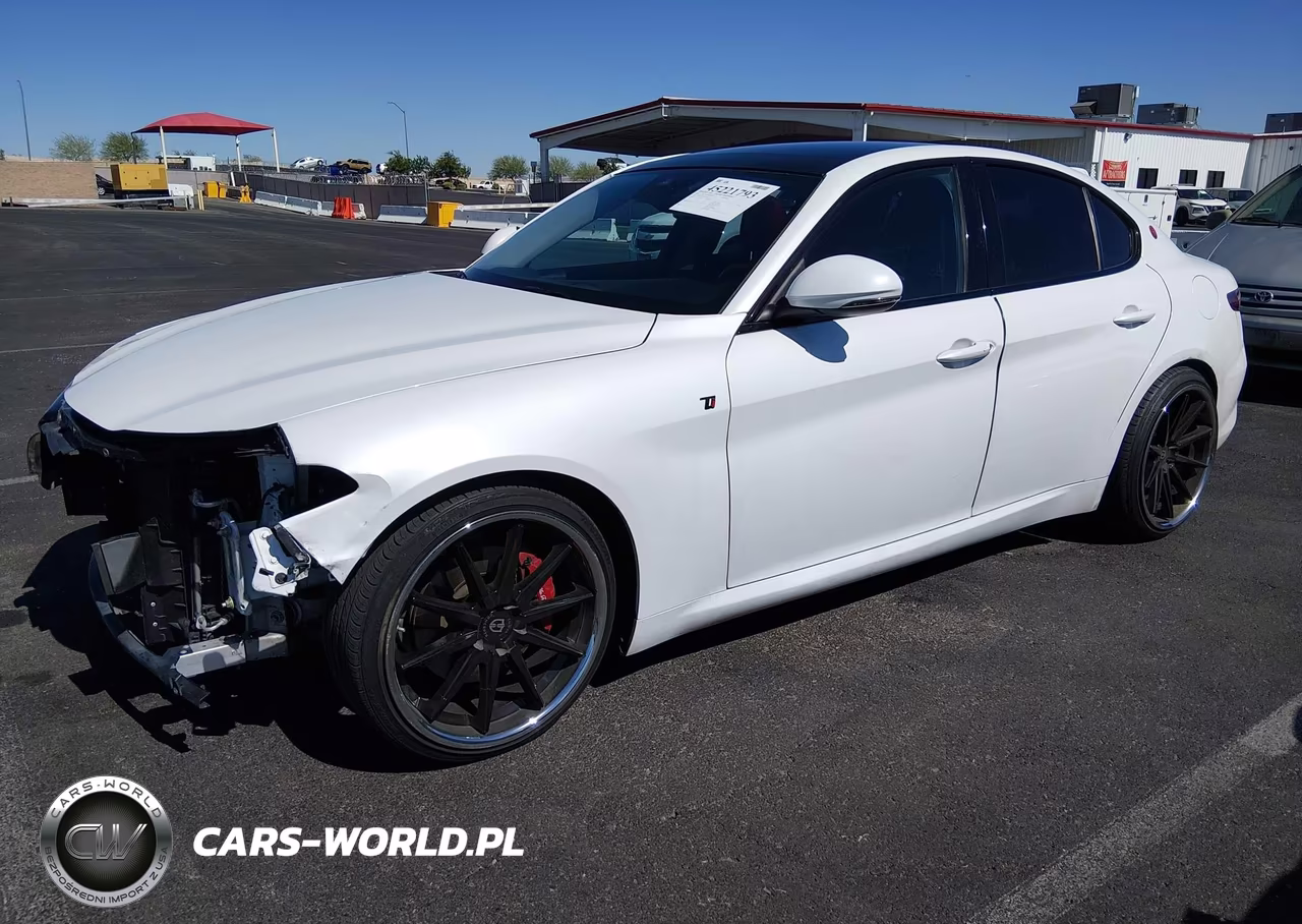 2017 Alfa Romeo Giulia Ti Rwd VIN:ZARFAECNXH7545773 - 2
