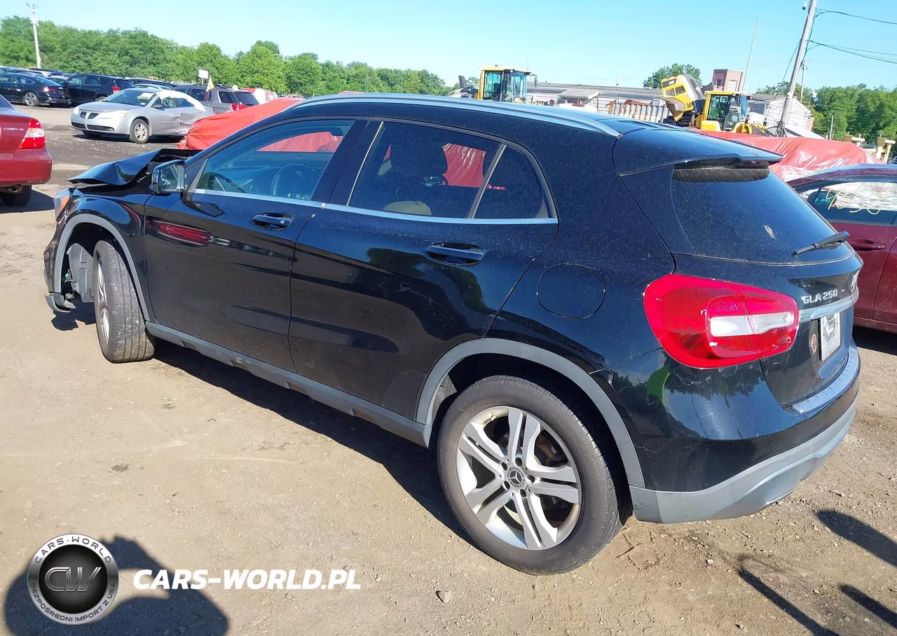 2018 Mercedes-Benz Gla 250 4Matic VIN:WDCTG4GBXJJ431569 - 3